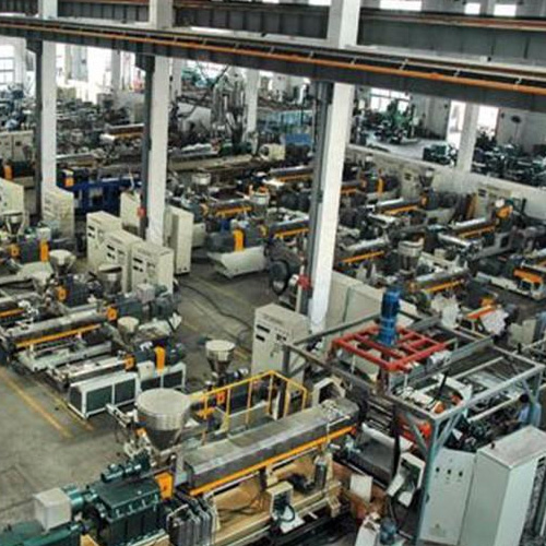 淮安工厂设备维修现场